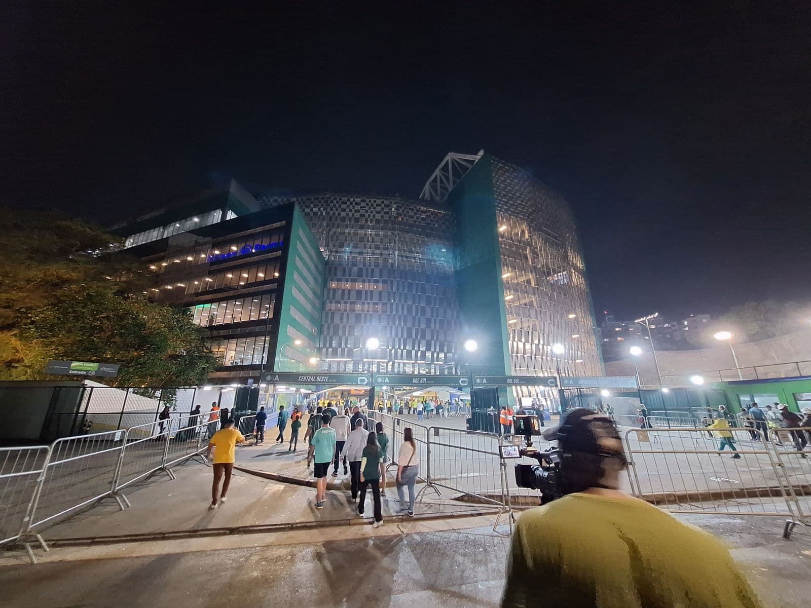 Fachada do Allianz Parque