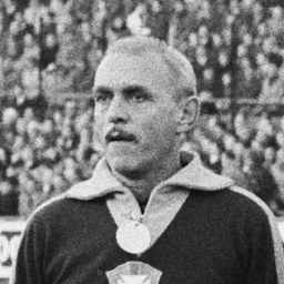 Hugo van Gelderen / Anefo, CC BY-SA 3.0 nl · Wikimedia Commons Aymoré Moreira